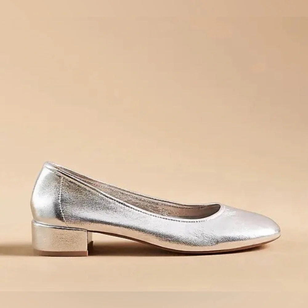 NEW Antropologie SILENT D ANNABELLE Pump Silver Sz‎ 9 Holiday